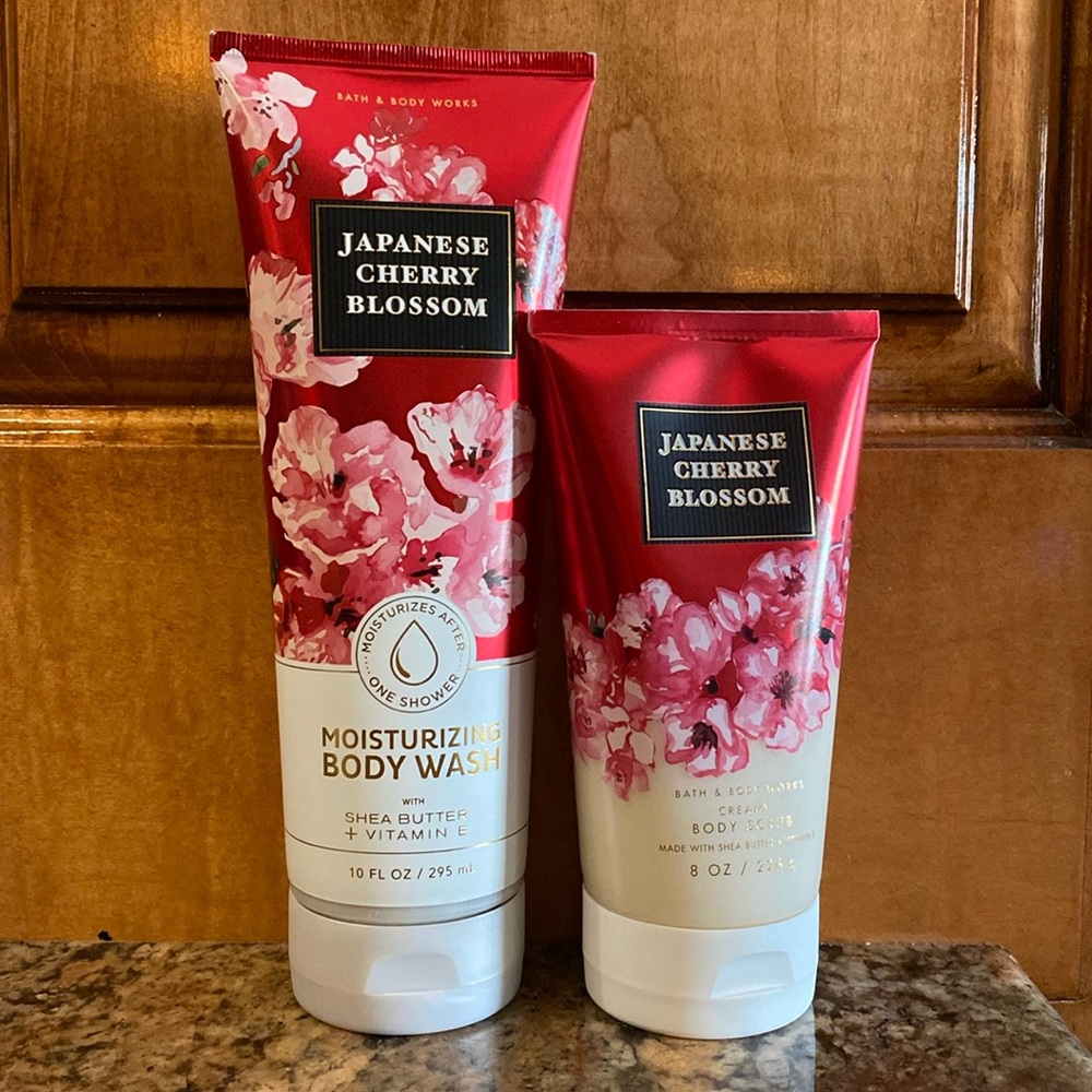 🍒 2-pc “Japanese Cherry Blossom” Moisturizing Body Wash & Creamy Body Scrub, NWT